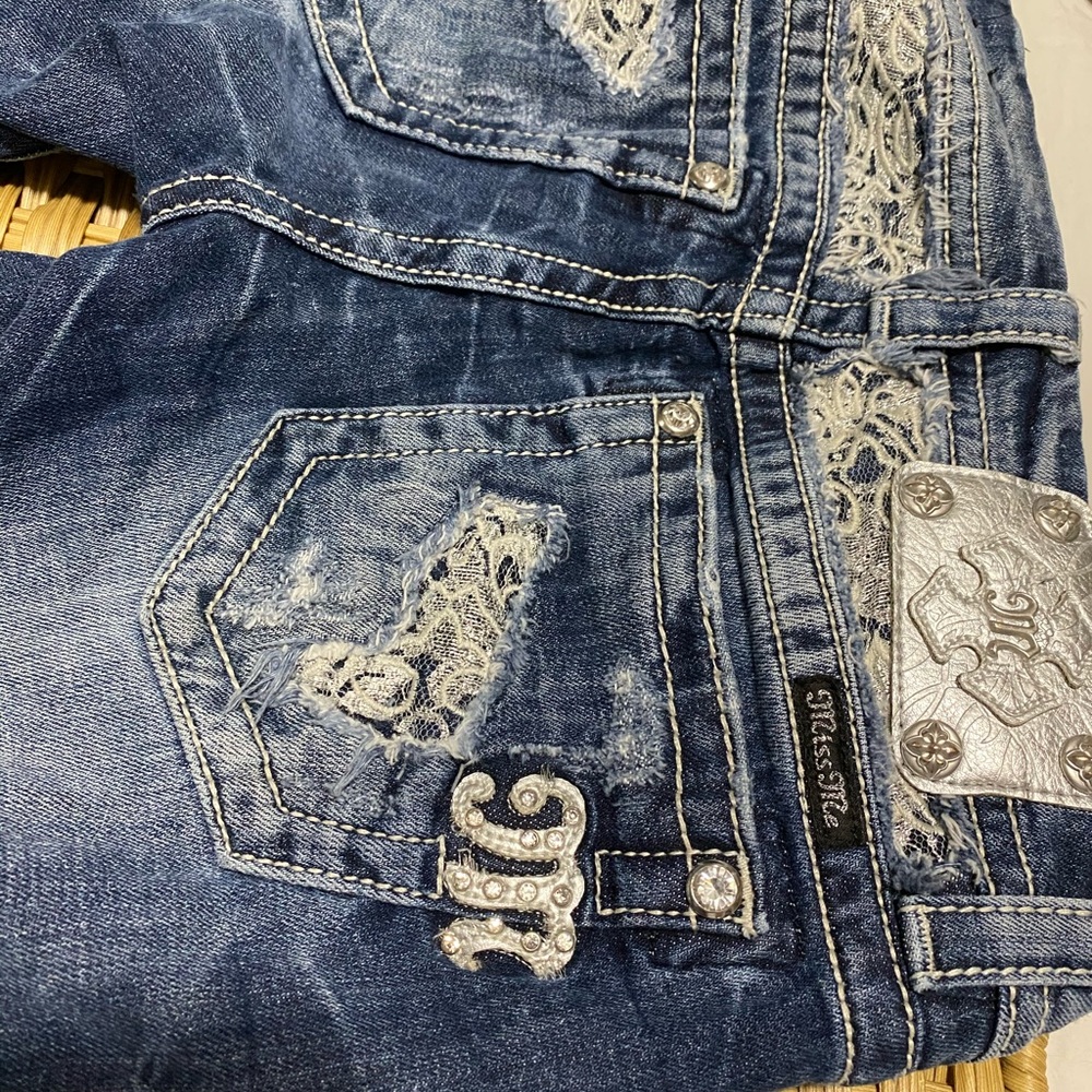 Miss Me jeans size 27